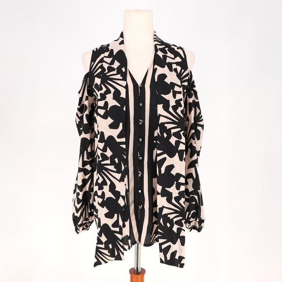 TRACY REESE 100% Silk Front Bow Cold Shoulder Bold Print Button Blouse Size 2 - Picture 6 of 9